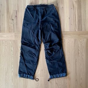 Vintage Women’s Casual Lightweight Pants or Capris Blue